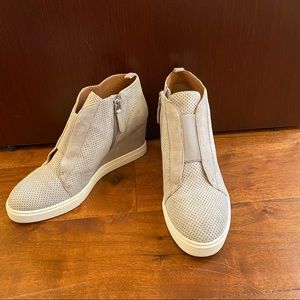 Linea Paolo Felicia Wedge Sneaker